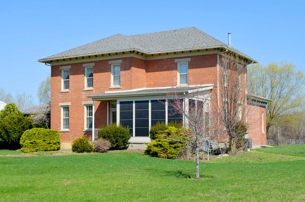REAL ESTATE AUCTION! Grand Historic All Brick Home on 2.45 Acres!