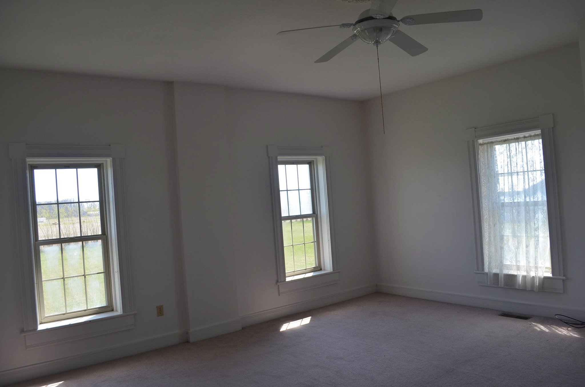 Property photo 30 - REAL ESTATE AUCTION! Grand Historic All Brick Home on 2.45 Acres!