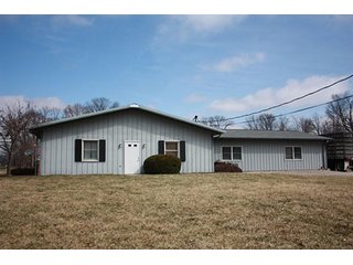 Tract 6 - REAL ESTATE, LAND & EQUIPMENT AUCTION, ABSOLUTE 204+/- Acres Turkey Operation