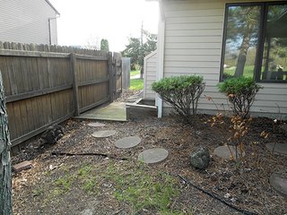 Property photo 3 - REAL ESTATE AUCTION, Beautiful 3 Bedroom, 2 Bath Home w/2 Car Garage