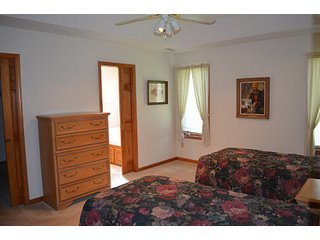Property photo 22 - REAL ESTATE AUCTION, Immaculate 3 Bedroom, 2 Bath Ranch