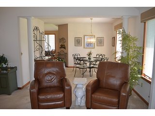 Property photo 9 - REAL ESTATE AUCTION, Immaculate 3 Bedroom, 2 Bath Ranch