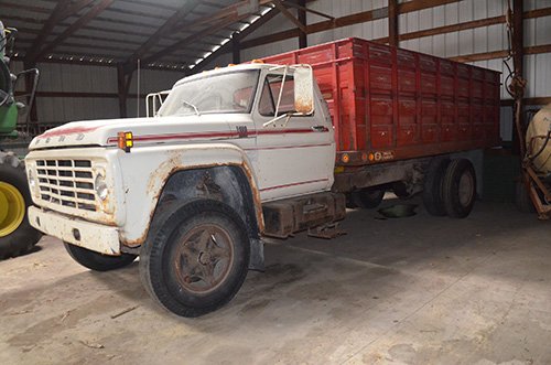 Property photo 21 - FARM EQUIPMENT & PERSONAL PROPERTY AUCTION