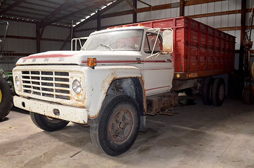 Property photo 36 - FARM EQUIPMENT & PERSONAL PROPERTY AUCTION
