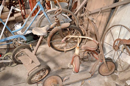 Property photo 165 - FARM EQUIPMENT & PERSONAL PROPERTY AUCTION