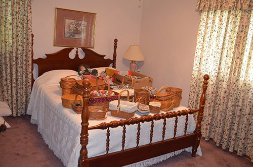 Property photo 125 - PERSONAL PROPERTY AUCTION