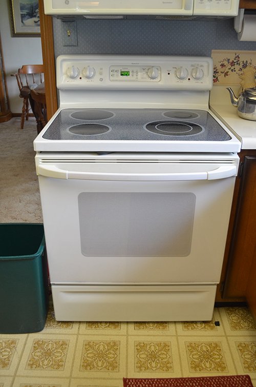 Property photo 94 - PERSONAL PROPERTY AUCTION