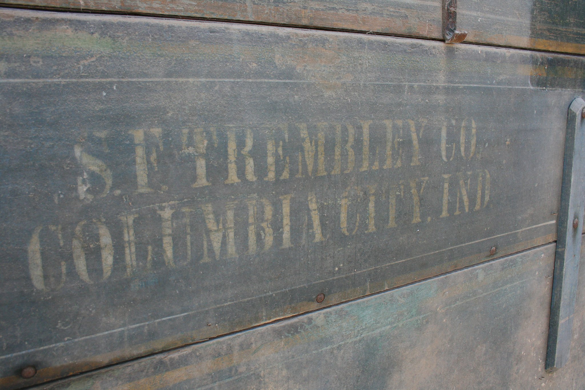 Property photo 79 - ESTATE AUCTION, Farm Equipment, Antiques & Collectibles, JD Parts & Tools