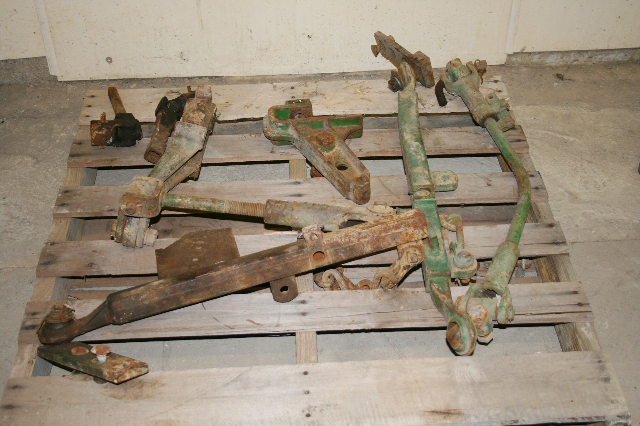 Property photo 66 - ESTATE AUCTION, Farm Equipment, Antiques & Collectibles, JD Parts & Tools