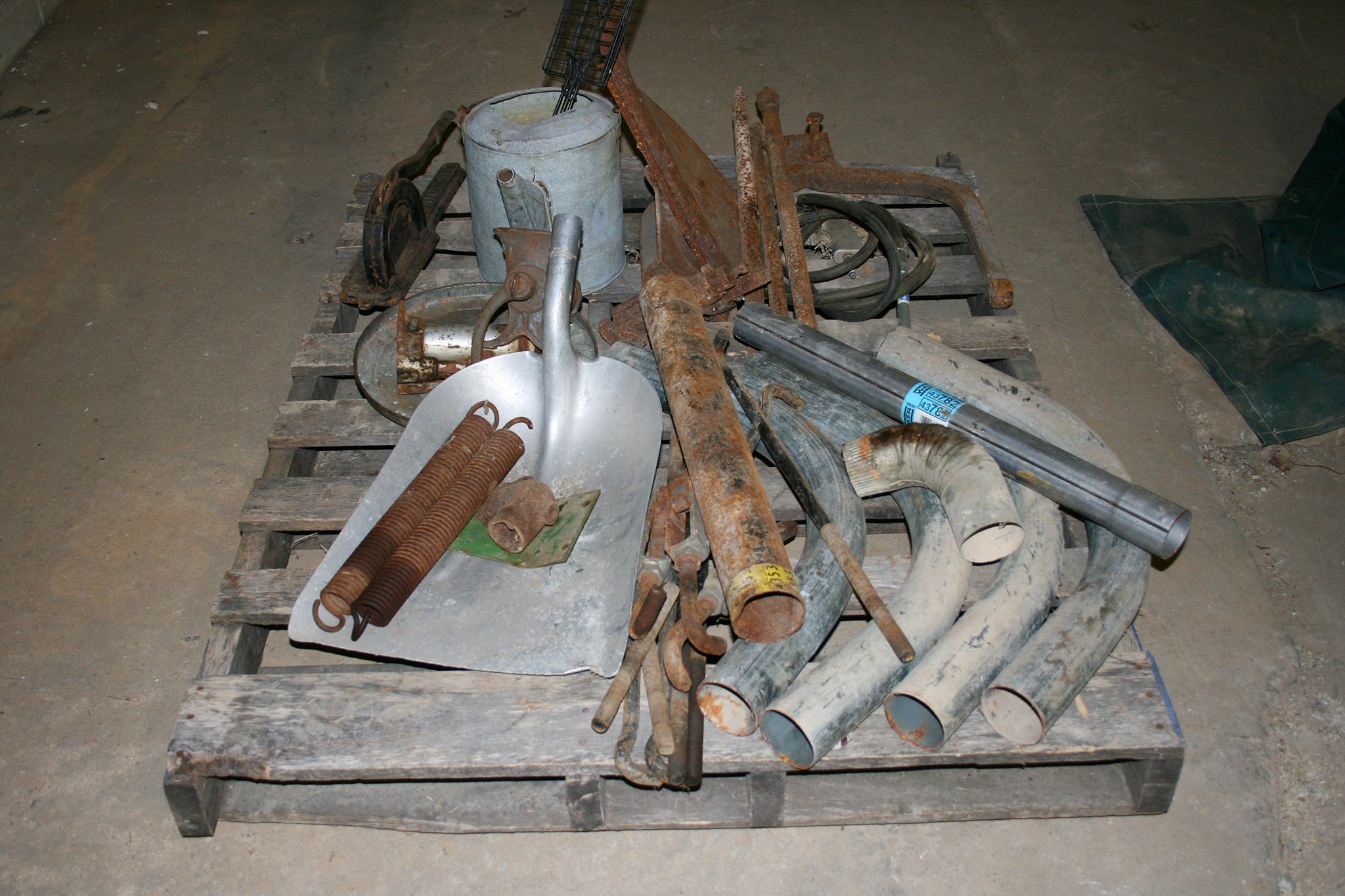 Property photo 68 - ESTATE AUCTION, Farm Equipment, Antiques & Collectibles, JD Parts & Tools