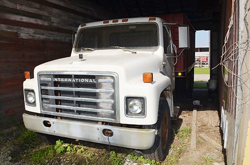 Property photo 30 - FARM EQUIPMENT AUCTION, ANTIQUE & VINTAGE TRACTORS