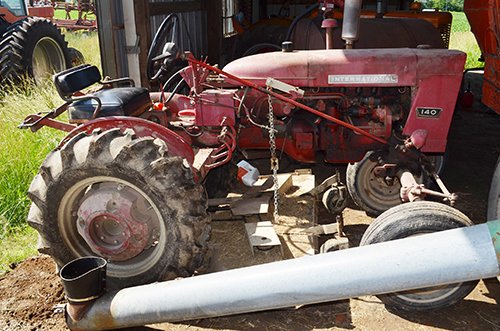 Property photo 24 - FARM EQUIPMENT AUCTION, ANTIQUE & VINTAGE TRACTORS