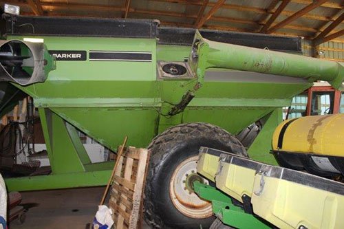 Property photo 16 - FARM EQUIPMENT AUCTION