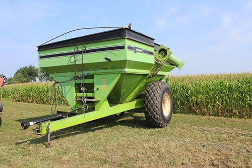 Property photo 3 - FARM EQUIPMENT AUCTION