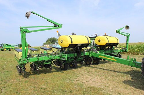 Property photo 5 - FARM EQUIPMENT AUCTION