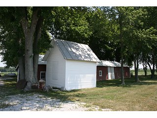 Property photo 6 - REAL ESTATE & PERSONAL PROPERTY AUCTION, 3 Bedroom Country Home on 2.7+/- Acres