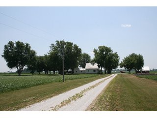 Property photo 1 - REAL ESTATE & PERSONAL PROPERTY AUCTION, 3 Bedroom Country Home on 2.7+/- Acres