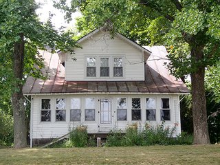 Property photo 4 - PERSONAL PROPERTY & REAL ESTATE AUCTION, Country Home, Barn & 5+/- Acres