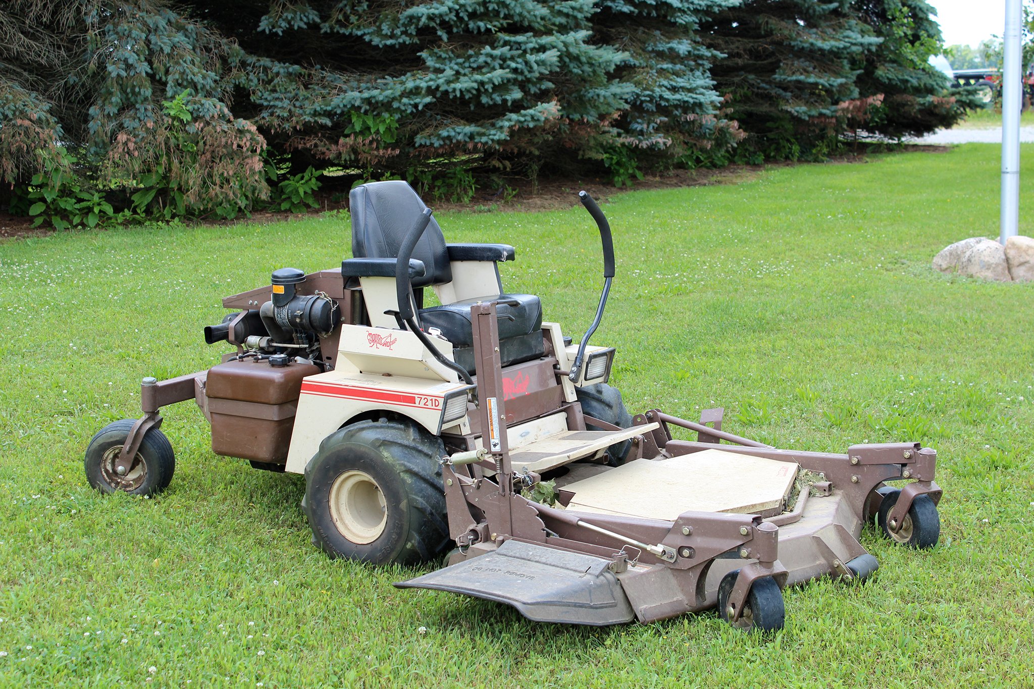 Property photo 9 - Lamberton Farms Equipment Auction