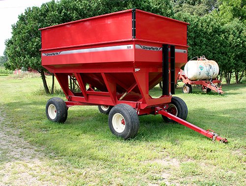 Property photo 26 - FARM EQUIPMENT AUCTION