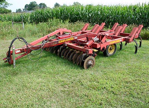 Property photo 19 - FARM EQUIPMENT AUCTION