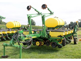 Property photo 31 - FARM EQUIPMENT WAGGONER AUCTION
