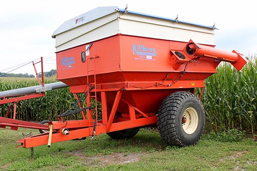 Property photo 56 - FARM EQUIPMENT WAGGONER AUCTION