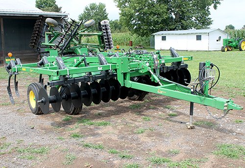Property photo 20 - FARM EQUIPMENT WAGGONER AUCTION