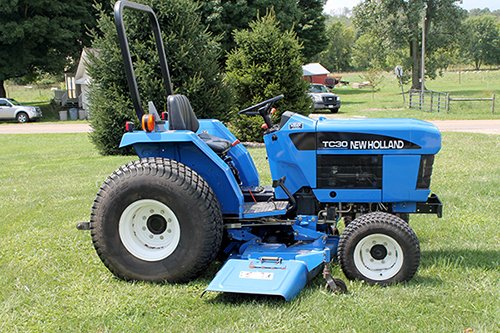 Property photo 9 - FARM EQUIPMENT WAGGONER AUCTION