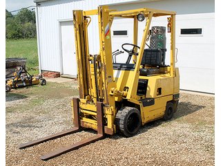 Property photo 33 - FARM EQUIPMENT WAGGONER AUCTION