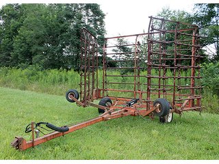 Property photo 26 - FARM EQUIPMENT WAGGONER AUCTION