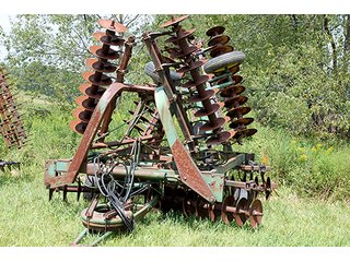 Property photo 44 - FARM EQUIPMENT WAGGONER AUCTION