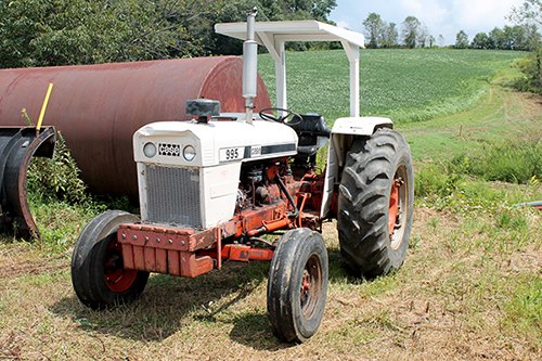 Property photo 59 - FARM EQUIPMENT WAGGONER AUCTION