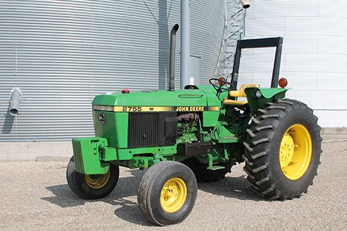 Property photo 3 - FARM EQUIPMENT HAULMAN AUCTION