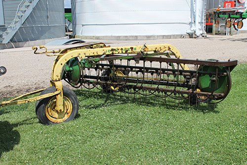 Property photo 46 - FARM EQUIPMENT HAULMAN AUCTION