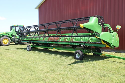 Property photo 38 - FARM EQUIPMENT HAULMAN AUCTION
