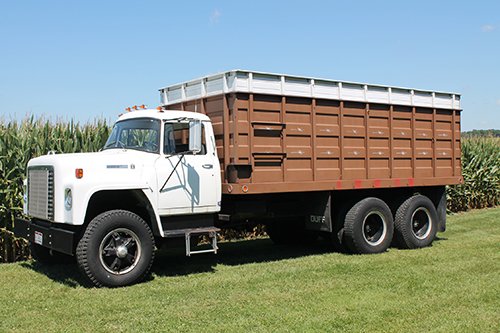 Property photo 51 - FARM EQUIPMENT HAULMAN AUCTION