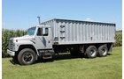 Property photo 40 - FARM EQUIPMENT HAULMAN AUCTION