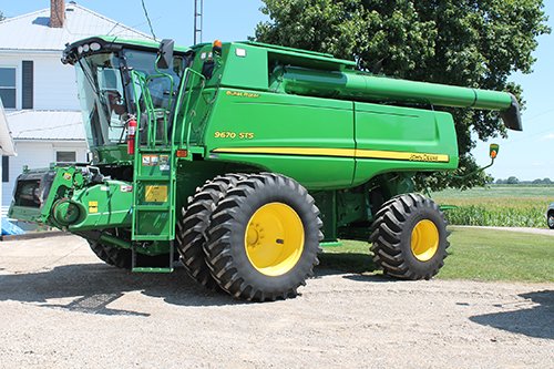 Property photo 18 - FARM EQUIPMENT HAULMAN AUCTION