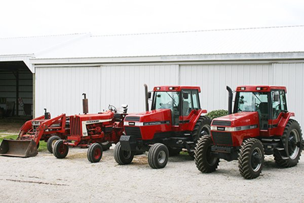 FARM EQUIPMENT AUCTION