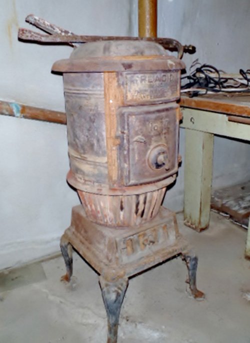 Property photo 49 - PERSONAL PROPERTY AUCTION
