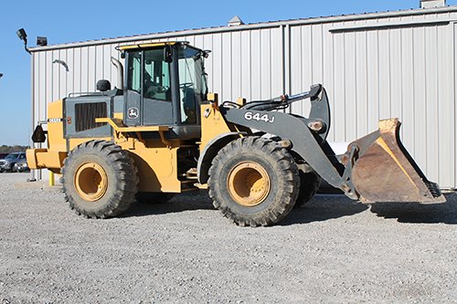 Property photo 2 - FARM EQUIPMENT AUCTION
