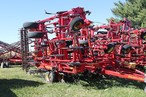 Property photo 7 - FARM EQUIPMENT AUCTION