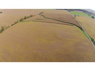 Nice 80 acre farm located a mile west of Kirklin in southern Clinton County.  Excellent road frontage along CR 580E of 2500'. - 80 Acre Clinton County Indiana Farm - Near Kirklin
