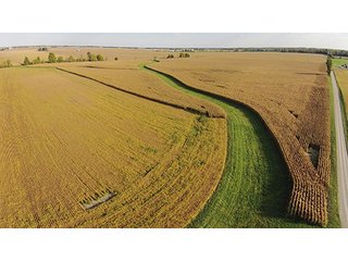 Nice 80 acre farm located a mile west of Kirklin in southern Clinton County.  Excellent road frontage along CR 580E of 2500'. - 80 Acre Clinton County Indiana Farm - Near Kirklin