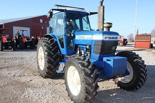Property photo 412 - EQUIPMENT AUCTION