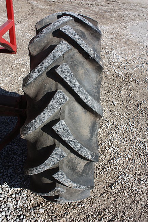 Property photo 686 - EQUIPMENT AUCTION