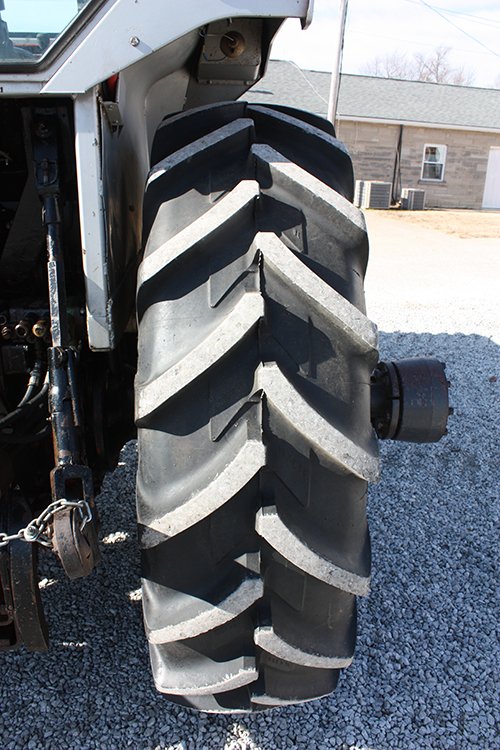 Property photo 1055 - EQUIPMENT AUCTION