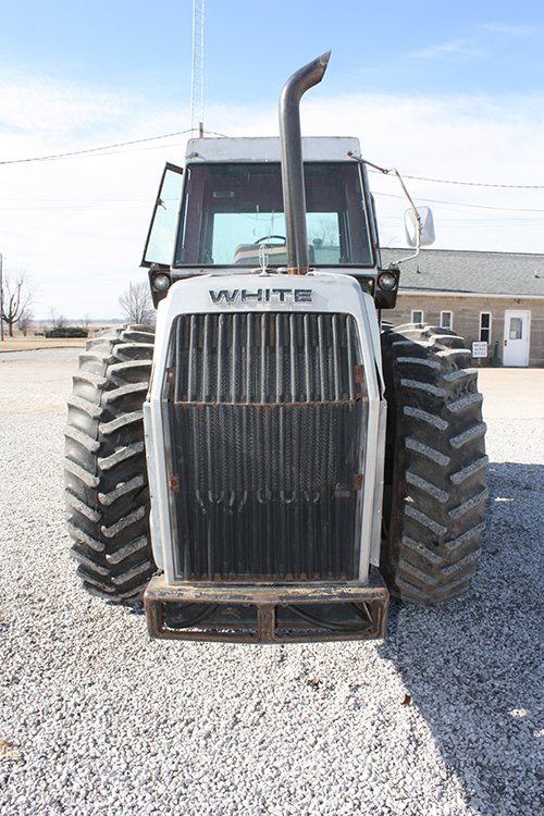 Property photo 1098 - EQUIPMENT AUCTION