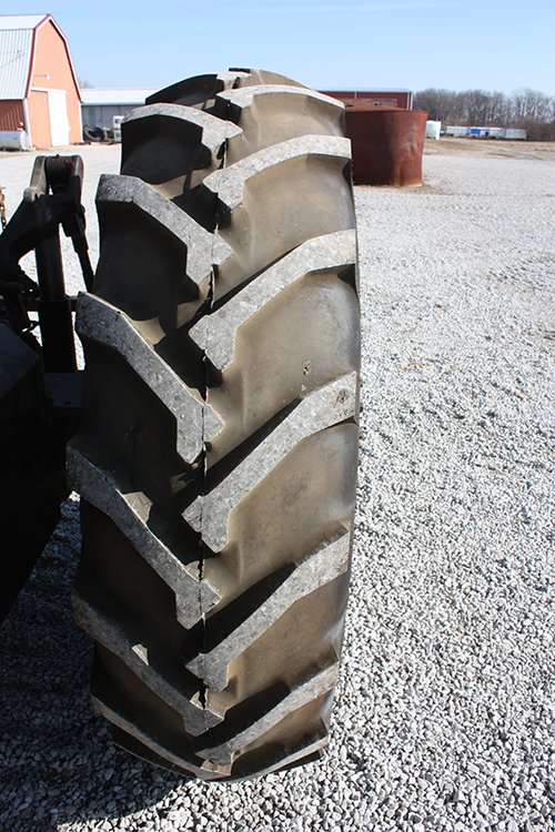 Property photo 1121 - EQUIPMENT AUCTION